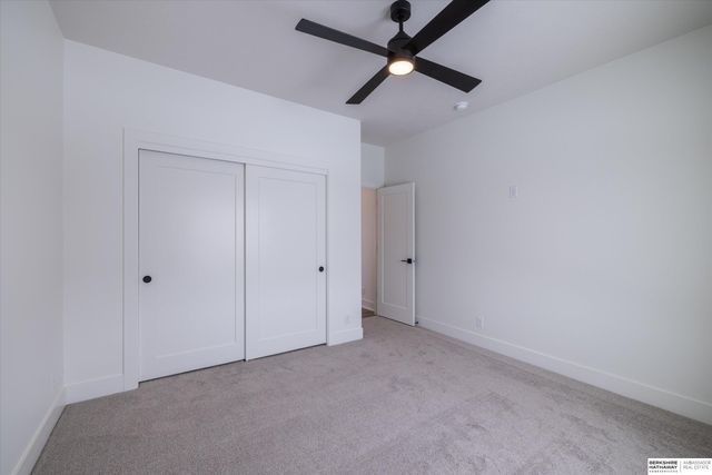 19017 Acorn Drive, Gretna, NE 68028