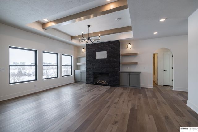 19017 Acorn Drive, Gretna, NE 68028