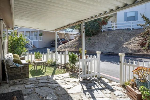 30000 Hasley Canyon Rd 25, Castaic, CA 91384
