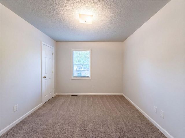 100 Betty Lane, Carrollton, GA 30116