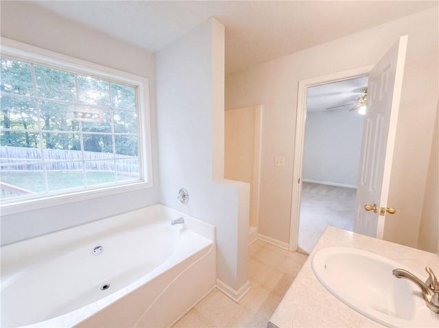 100 Betty Lane, Carrollton, GA 30116