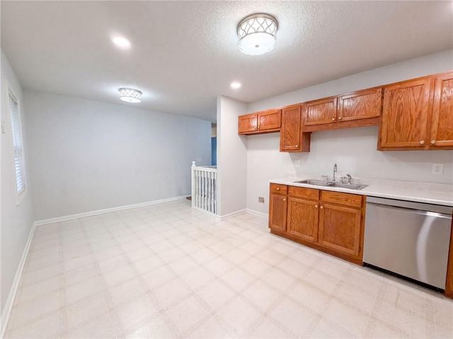 100 Betty Lane, Carrollton, GA 30116