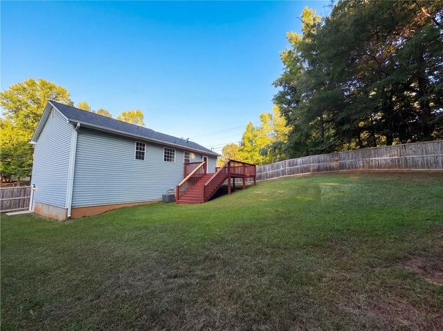 100 Betty Lane, Carrollton, GA 30116