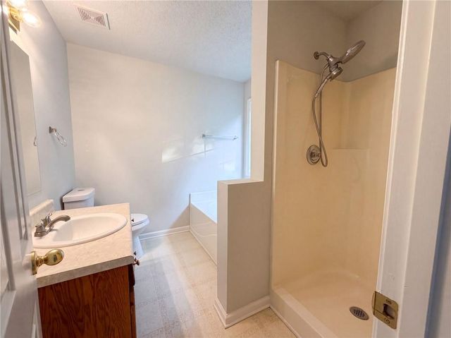 100 Betty Lane, Carrollton, GA 30116
