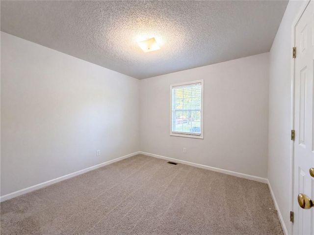 100 Betty Lane, Carrollton, GA 30116