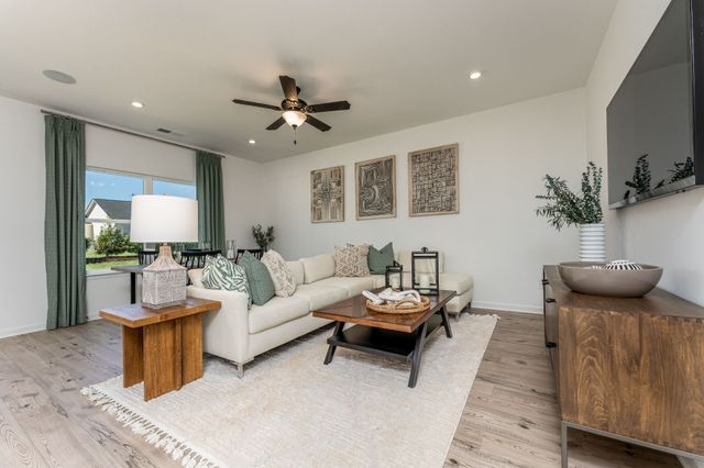 212 Trenton Trail, Chapel Hill, TN 37034