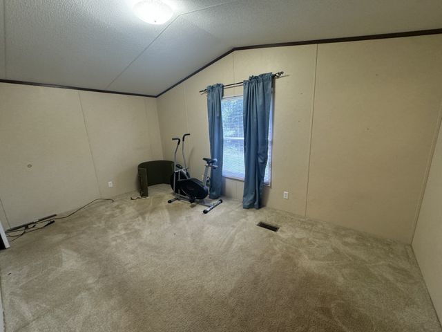 400 Avenue D, Point, TX 75472
