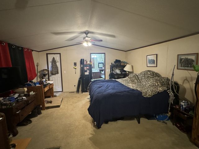 400 Avenue D, Point, TX 75472