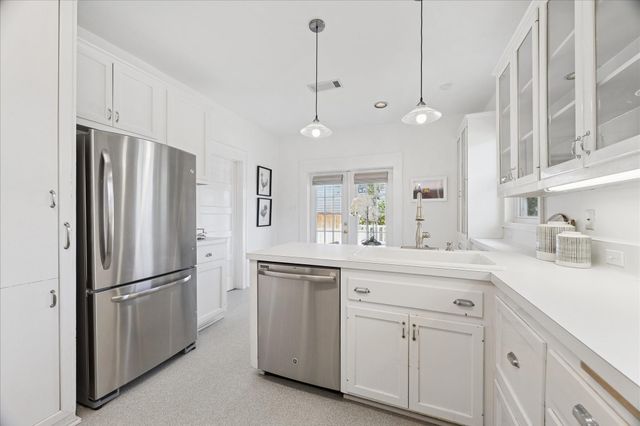 623 Pecore Street, Houston, TX 77009