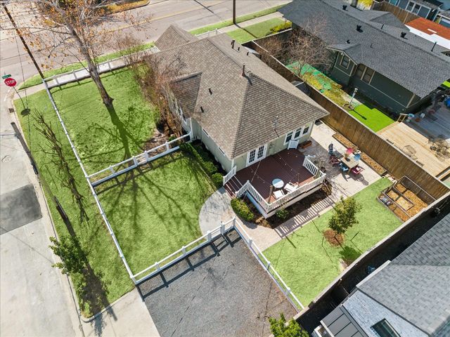 623 Pecore Street, Houston, TX 77009