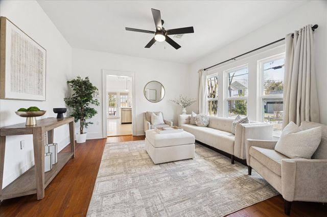 623 Pecore Street, Houston, TX 77009