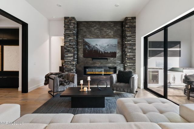 940 Little Star Drive, Reno, NV 89511