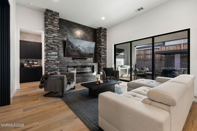 940 Little Star Drive, Reno, NV 89511