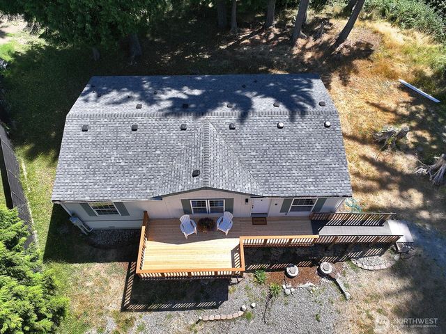 7867 Decatur Avenue, Clinton, WA 98236