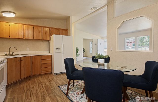 7867 Decatur Avenue, Clinton, WA 98236