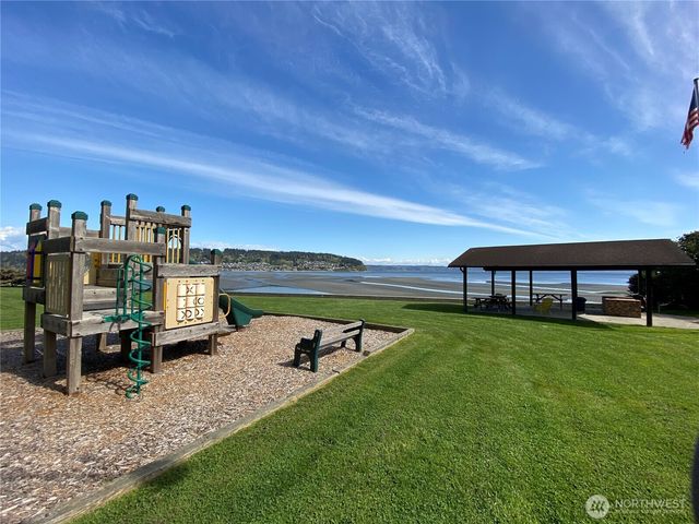 7867 Decatur Avenue, Clinton, WA 98236