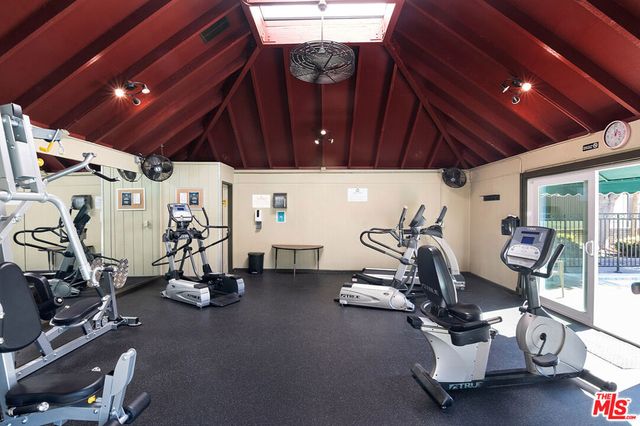 4925 Indian Wood Road 474, Culver City, CA 90230