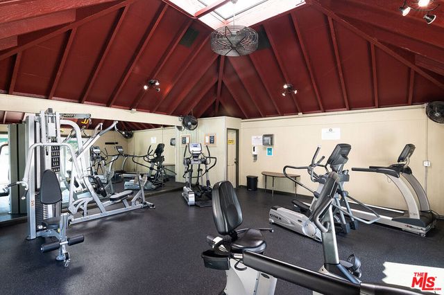 4925 Indian Wood Road 474, Culver City, CA 90230