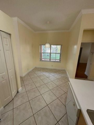 1572 Banyan Way, Weston, FL 33327