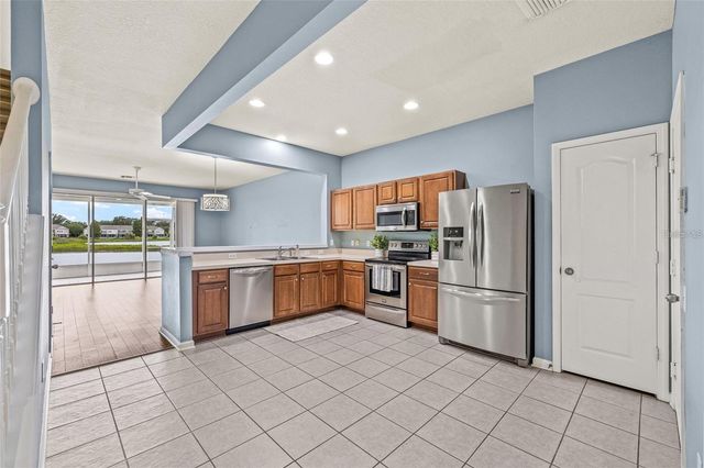 4879 POND RIDGE DRIVE, Riverview, FL 33578