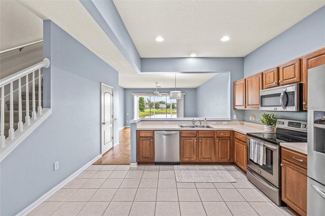 4879 POND RIDGE DRIVE, Riverview, FL 33578