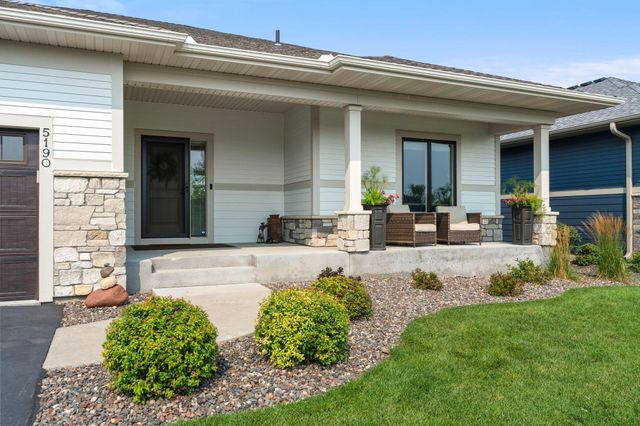 5190 Sundial Lane, Woodbury, MN 55129