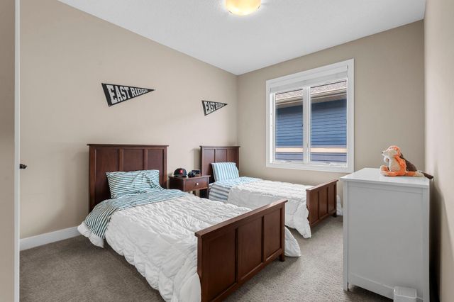 5190 Sundial Lane, Woodbury, MN 55129