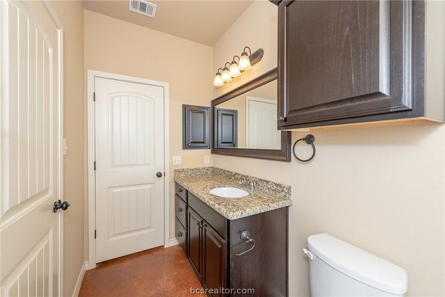 110 Tang Cake Drive, College Station, TX 77845