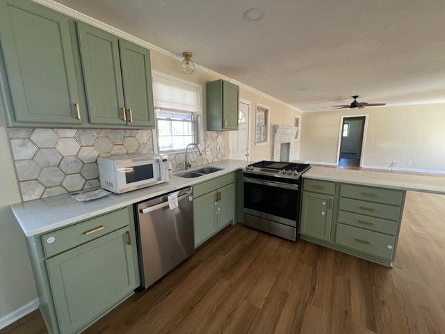 4051 S Goshen Lake Drive, Augusta, GA 30906