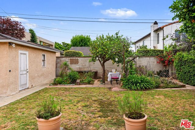 12018 Clover Avenue, Los Angeles, CA 90066