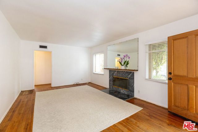 12018 Clover Avenue, Los Angeles, CA 90066