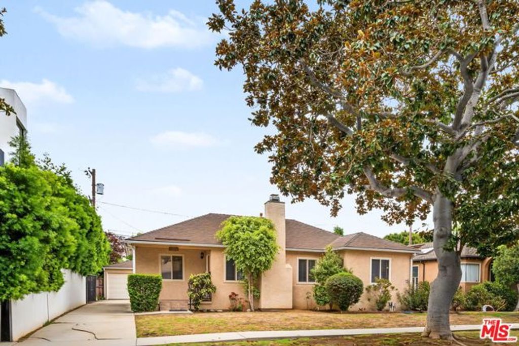 12018 Clover Avenue, Los Angeles, CA 90066