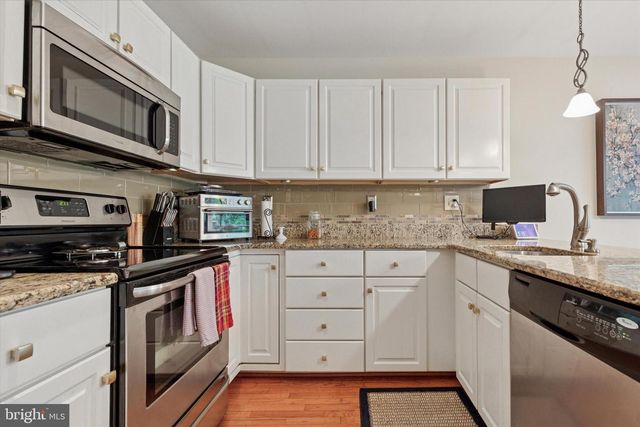 405 COUNTRY CLUB DR, Lansdale, PA 19446
