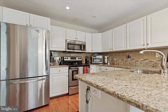 405 COUNTRY CLUB DR, Lansdale, PA 19446