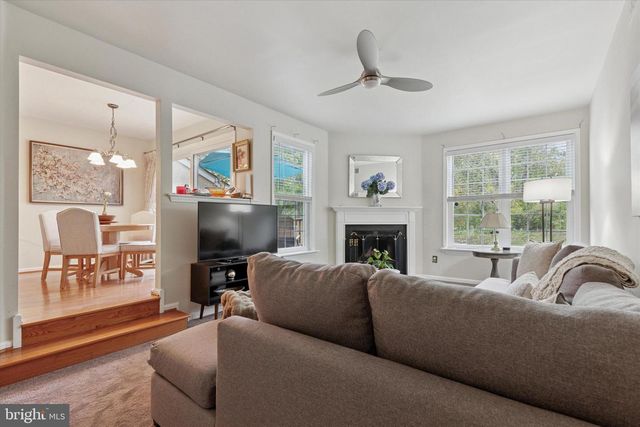 405 COUNTRY CLUB DR, Lansdale, PA 19446
