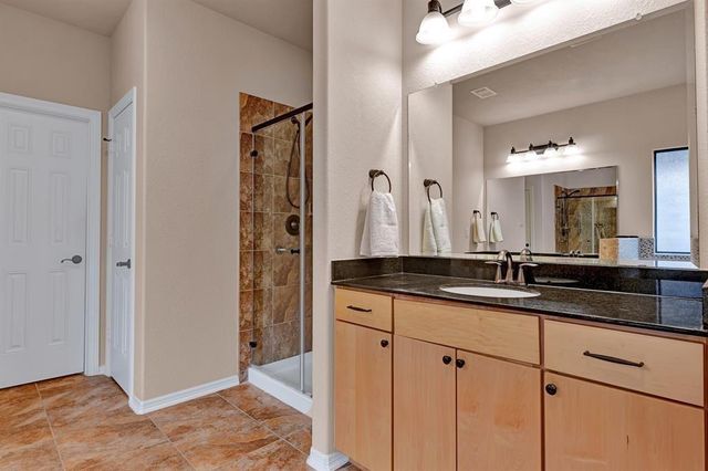 2725 Kings Retreat Circle, Houston, TX 77345