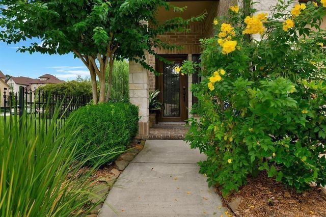 2725 Kings Retreat Circle, Houston, TX 77345