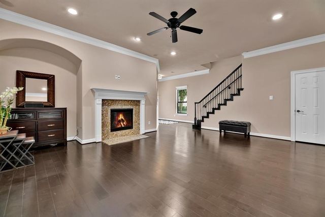 2725 Kings Retreat Circle, Houston, TX 77345