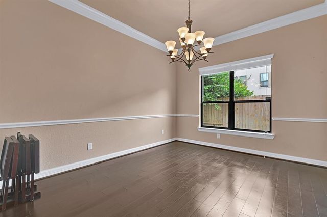 2725 Kings Retreat Circle, Houston, TX 77345