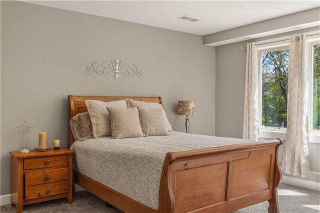 1104 Lakecrest Circle, Raymore, MO 64083