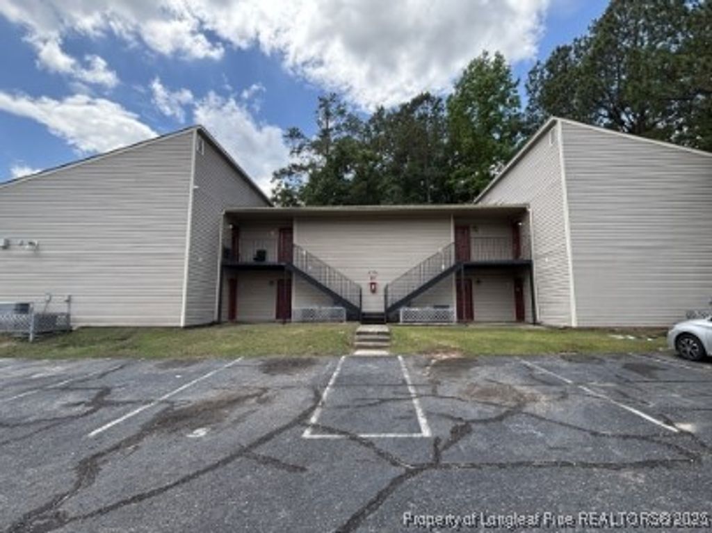 6376 Applecross Avenue 6, Fayetteville, NC 28304