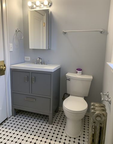 5134 W 21st Street 2, Cicero, IL 60804