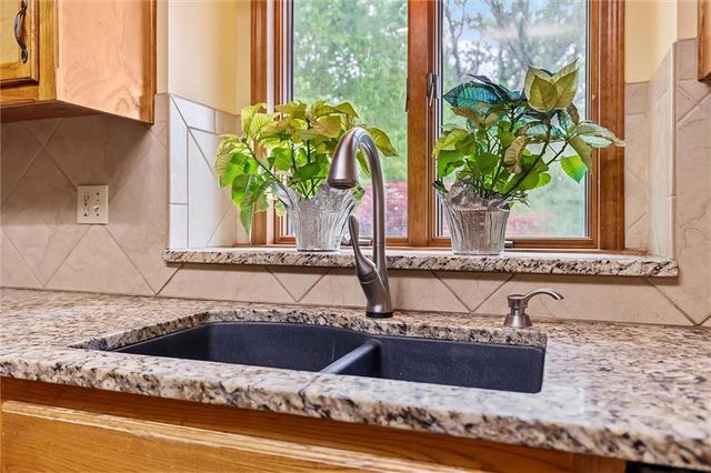 109 Allison Court, Lawson, MO 64062