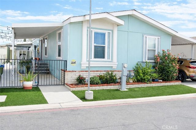 17225 Valley Boulevard W 54, Fontana, CA 92335