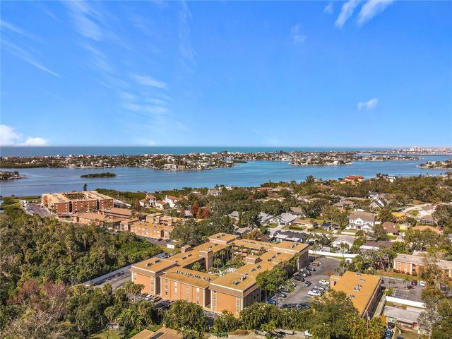 12760 INDIAN ROCKS ROAD 583, Largo, FL 33774