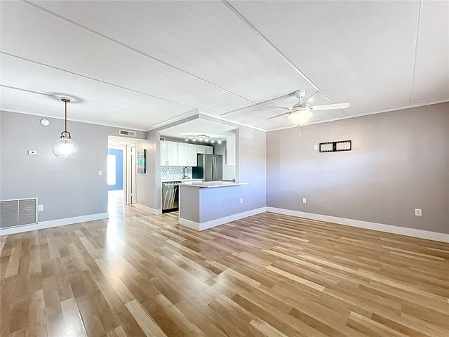 12760 INDIAN ROCKS ROAD 583, Largo, FL 33774