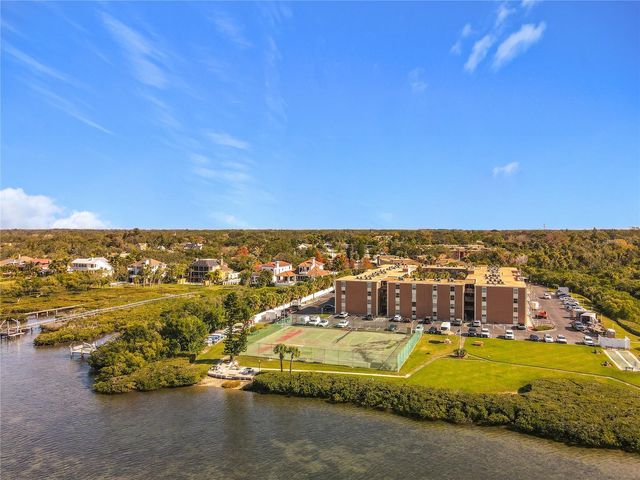 12760 INDIAN ROCKS ROAD 583, Largo, FL 33774