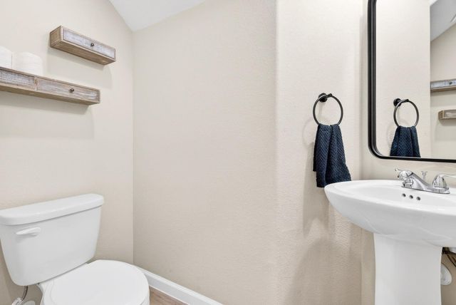 15678 Holly Drive, Montgomery, TX 77356