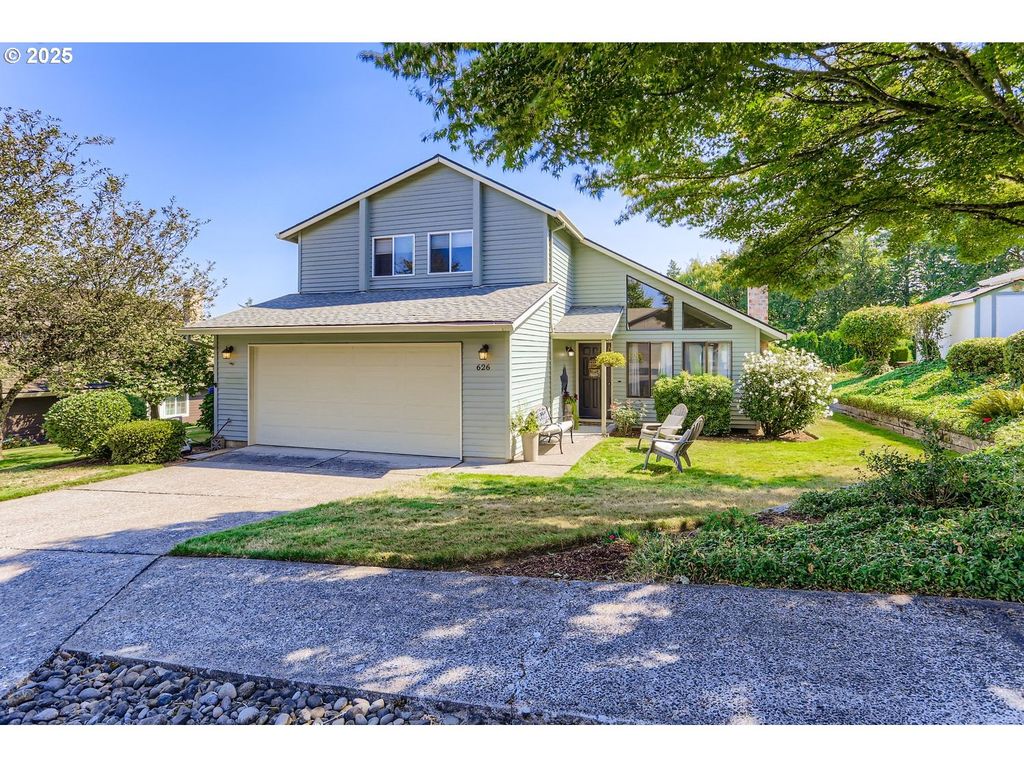 626 Sw MILLER Ct, Gresham, OR 97080
