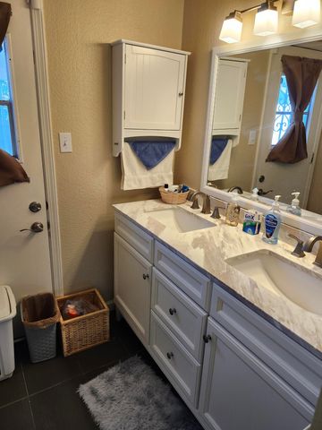 7000 Welton Drive NE, Albuquerque, NM 87109